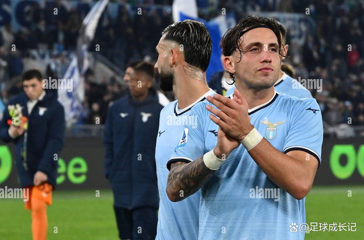 包含拉齐奥发布备战花絮，关键时刻更衣室发声，意大利杯任务艰巨，年轻球员得到机会的词条