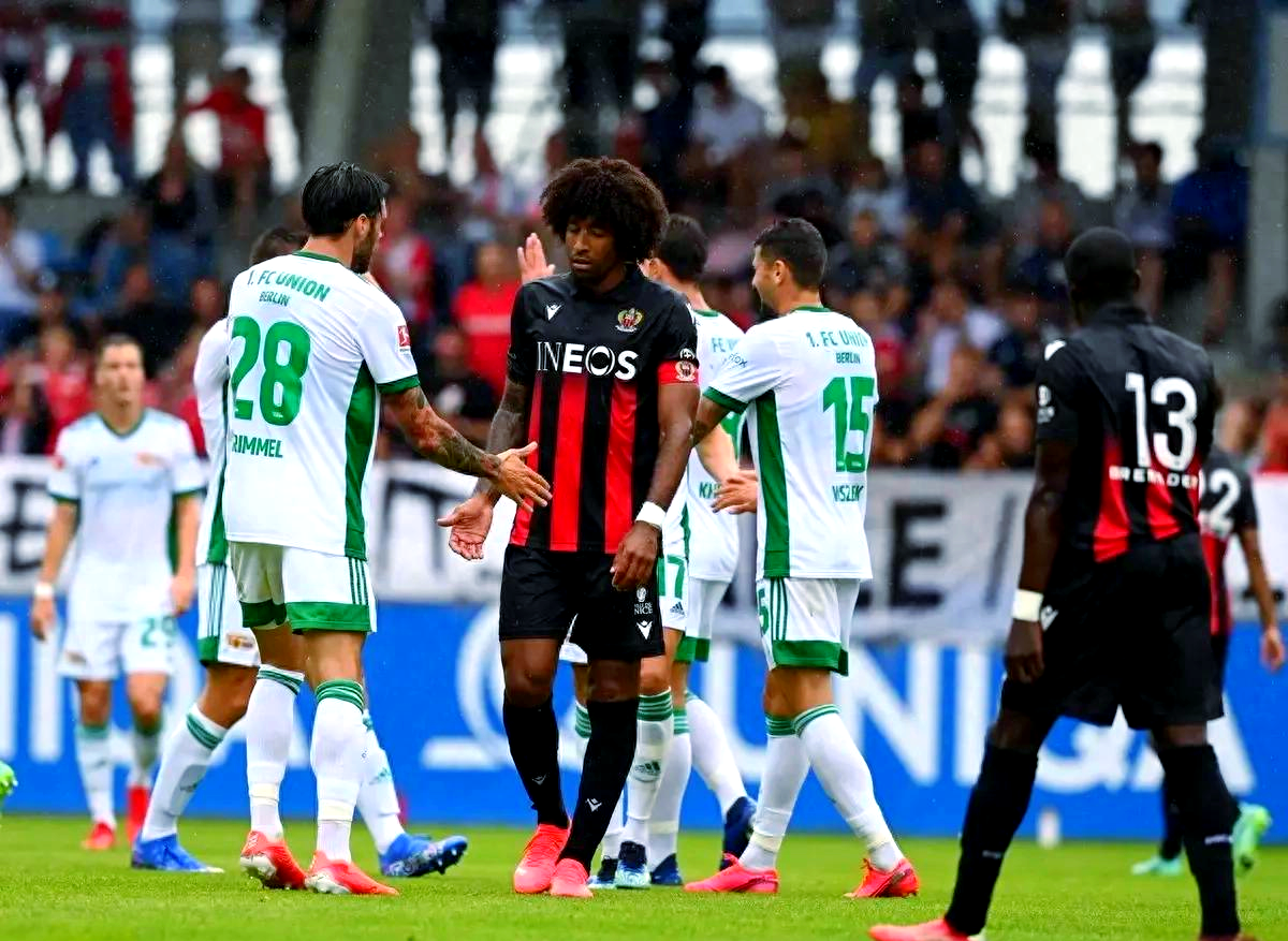 赛后法甲焦点战;洛杉矶湖人内部沟通;目标明确;年轻球员得到机会的简单介绍 赛后法甲焦点战;洛杉矶湖人内部沟通;目标明确;年轻球员得到机会的简单介绍