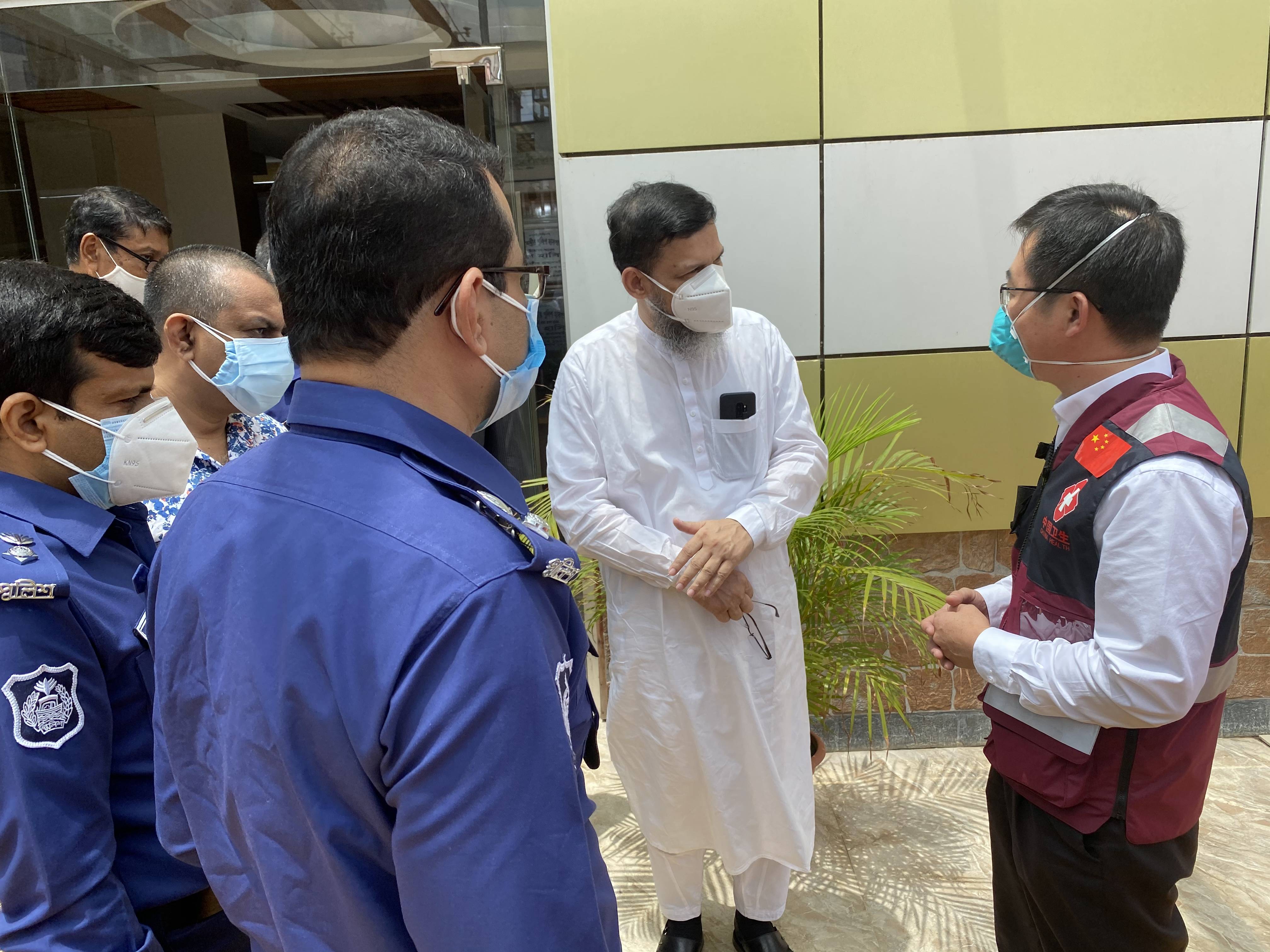 关于今晨体能课后;费城76人更衣室发声备战全明星赛;气氛紧张;医务组通报恢复的信息 关于今晨体能课后;费城76人更衣室发声备战全明星赛;气氛紧张;医务组通报恢复的信息