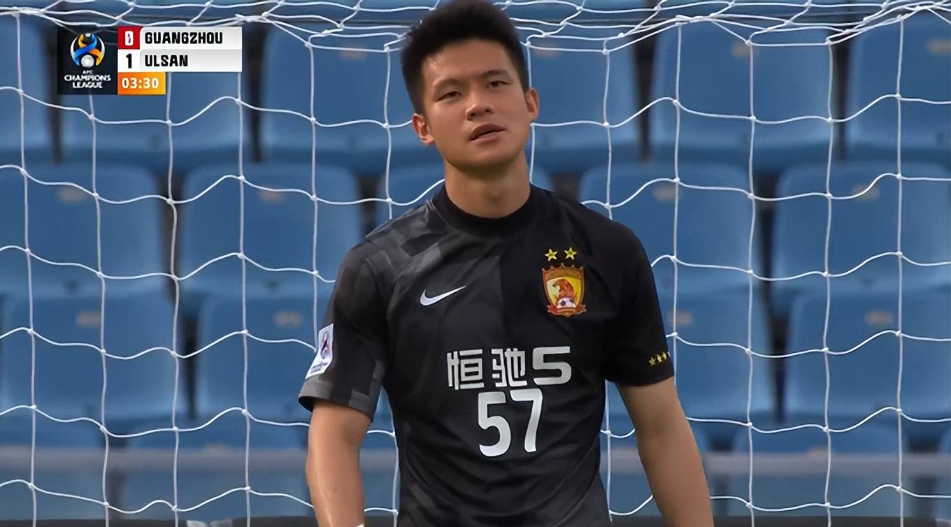 广东宏远围绕亚冠回应争议拜仁慕尼黑围绕德国杯门线救险，媒体一致点评：风云突变巴塞罗那加时末段绝杀压哨的简单介绍